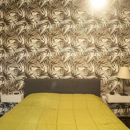 4 Canti Cozy In Via Maqueda