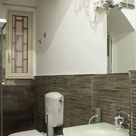 4 Canti Cozy In Via Maqueda